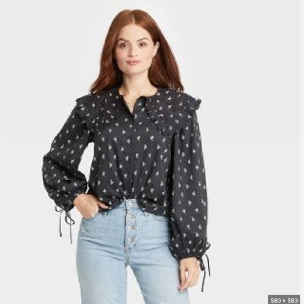 Universal Thread Black Top With Collar - image 1